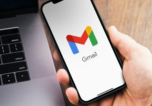 Hakerzy przejmują konta w poczcie Gmail. Jak się zabezpieczyć?