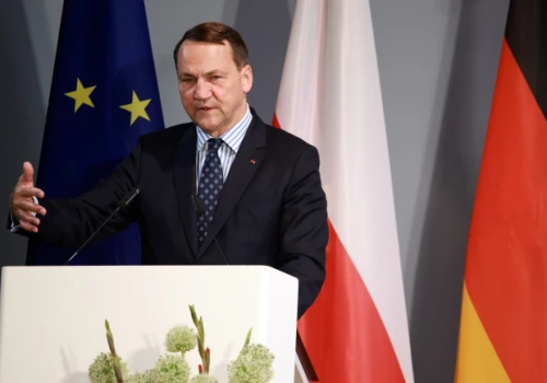 Sikorski w Berlinie: Trudna historia tworzy podziały, ale nie jesteśmy na nie skazani