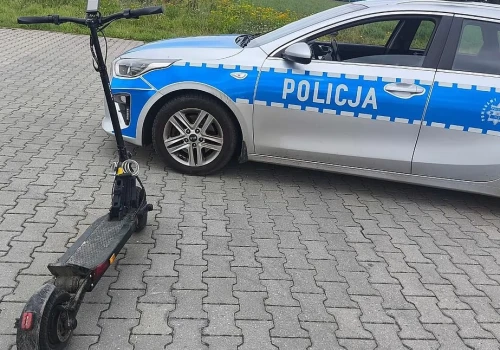 Popisywał się na hulajnodze w Ciechanowie. 15-latek odpowie przed sądem