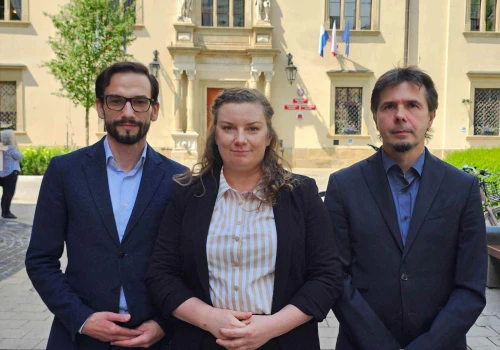 Zbierają podpisy pod obywatelskim projektem uchwały. Chcą 1000 studni głębinowych z ręcznymi pompami