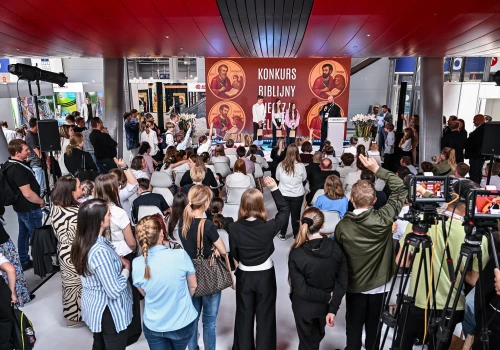 Ewangelia według św. Marka i 113 młodych finalistów podczas Sacroexpo