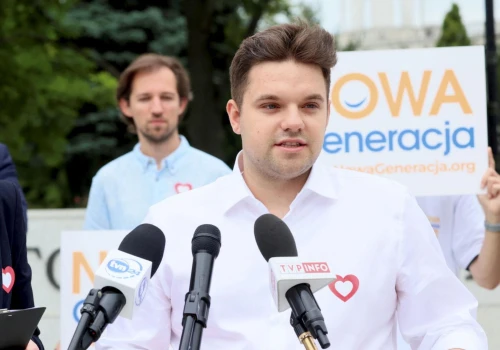 Młody lekarz milioner zwolniony! Dawid Kacprzyk nie ma czego szukać w Szpitalu Połud…