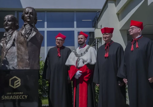Politechnika świętuje 75-lecie. Padły gorzkie słowa pod adresem marszałka i ministerstwa