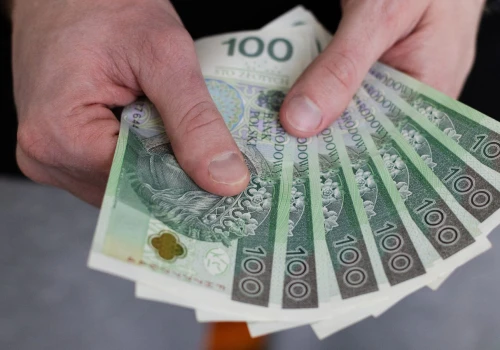 300 zł na wyprawkę szkolną dla każdego dziecka. Wystarczy spełnić 1 warunek