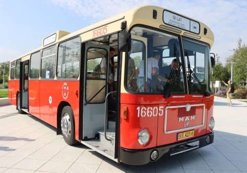 Kraków uruchomi specjalną linię 584. Na trasę wyjadą zabytkowe autobusy