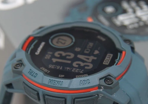Garmin Instinct 3 AMOLED w cenie jak z bajki. Taniej do tej pory nie było