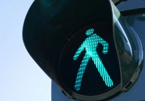 Awaria świateł na ważnym skrzyżowaniu w Krakowie. Infrastruktura została zniszczona