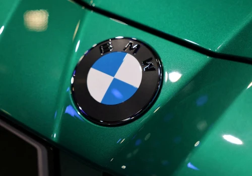 BMW tnie prognozy wyników i wskazuje powody. Kurs akcji nurkuje