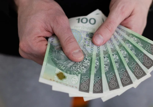 Pierwszy próg PIT miałby wzrosnąć aż do 171 000 zł. Sejm podjął decyzję