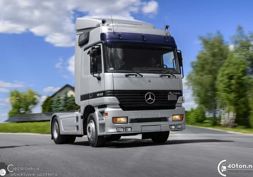 Actros MP1 1840 L z historycznej kolekcji polskiego dealera – Sesja Miesiąca 06/26