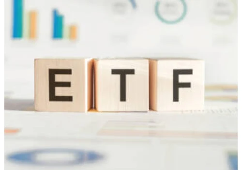 ETF z kontrolą zmienności – jak działa volatility targeting?