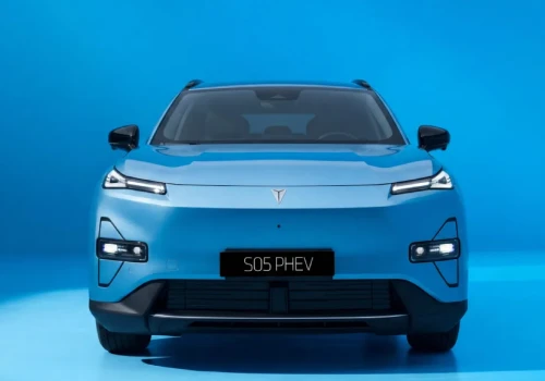Deepal S05 PHEV w Polsce. Chiński SUV plug-in ma 1060 km zasięgu i cenę od 149 900 zł