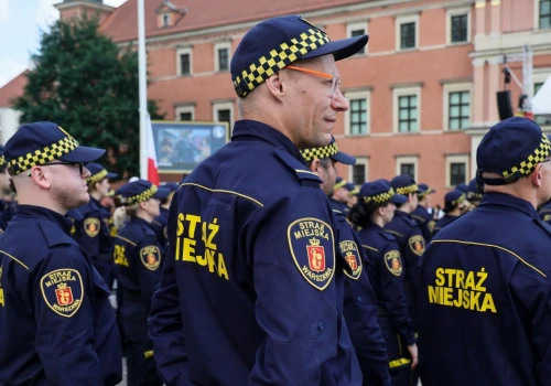 Straż Miejska przyjmuje do pracy i kusi pensją. Takie zarobki już od pierwszego dnia