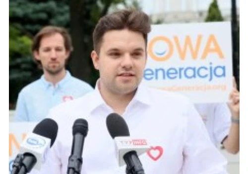 Politycy KO specjalnie traktowani w szpitalu? Bohater afery złożył mandat radnego