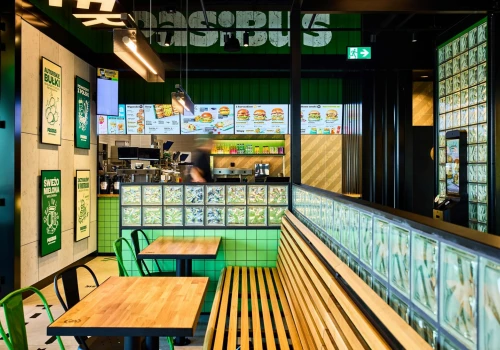 Burger w crossaincie? Ta sieć burgerowni lubi zaskakiwać, do wyboru 4 smaki