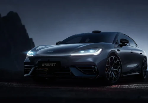 Geely Galaxy TT ma 333 KM i zasięg do 725 km. Nazwa od razu kojarzy się z Audi