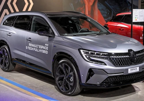 Renault chce wejść w zbrojeniówkę. Związkowcom ten pomysł się nie podoba