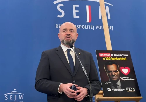 Bartłomiej Pejo zapowiada 100 interpelacji do premiera. Chodzi o „100 konkretów” Koalicji Obywatelskiej
