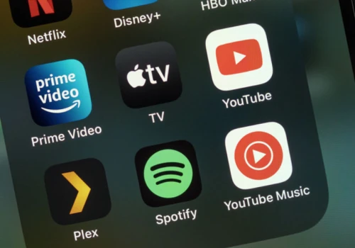Oglądasz filmy i seriale na smartfonie? To idealne oferty dla Ciebie