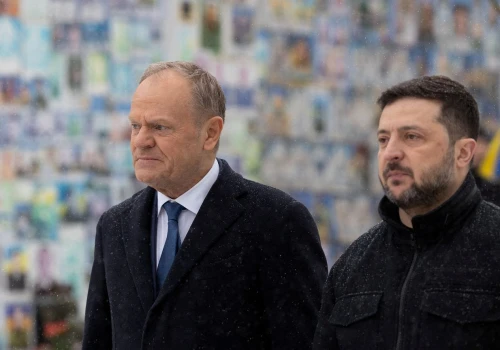 Zełenski spotkał się z Tuskiem w Brukseli. W cieniu sporu o UPA