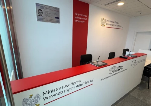 Wakacje bez paszportu? Na tych lotniskach wyrobisz go tuż przed lotem