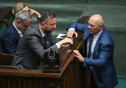 Ulga za leczenie prywatne, cięcia podwyżek medyków, nowa sieć szpitali. PSL proponuje reformę