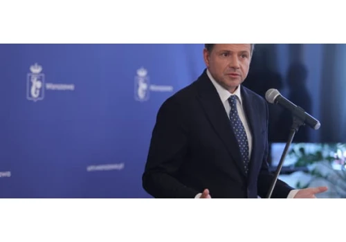 Trzaskowski w centrum uwagi. Szpital Południowy i salonik VIP