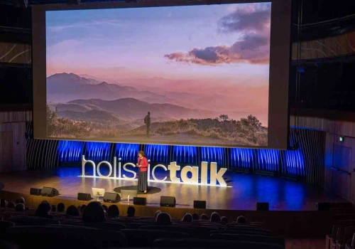 Kosmos, dobro i wojna w Bielsku-Białej. Wraca Holistic Talk 2026
