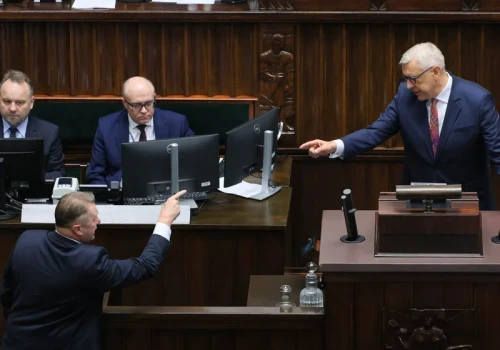 Awantura po wystąpieniu Romana Giertycha. Jest wniosek o ukaranie Kaczyńskiego i Czarnka