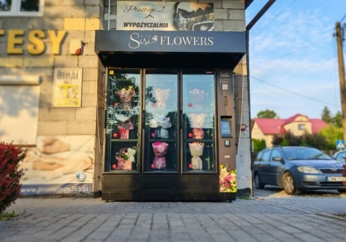Nowy kwiatomat Sisi Flowers w Komorowicach! Świeże bukiety 24h na dobę, teraz na wyciągnięcie ręki