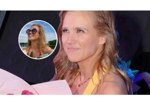 Agnieszka Kaczorowska świętuje sukces. 