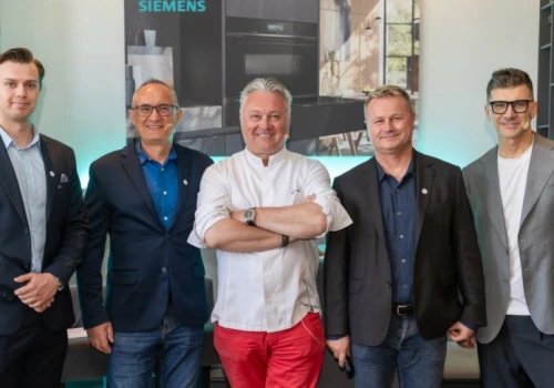 Siemens prezentuje pierwszą na świecie szufladę do gotowania na parze. Nowa definicja kuchennej wygody i estetyki