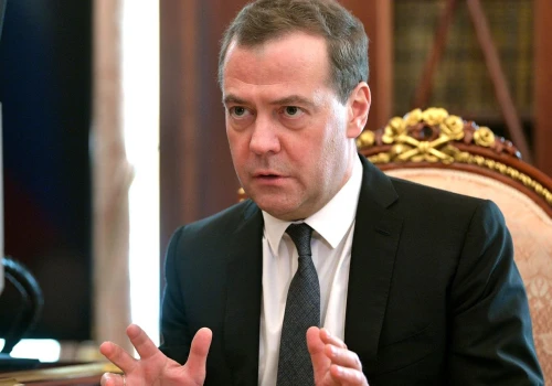 Nawrocki zdecydował o odebraniu Orderu Orła Białego Zełenskiemu. Miedwiediew nie kryje zachwytu