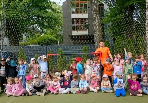 Futsal Szczecin nie zwalnia tempa. Po udanym sezonie zawodnicy ruszyli do przedszkoli