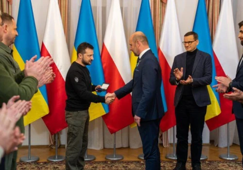 Zełenski miał przyjechać do Polski na konferencję. Odmówi przez odebranie orderu?