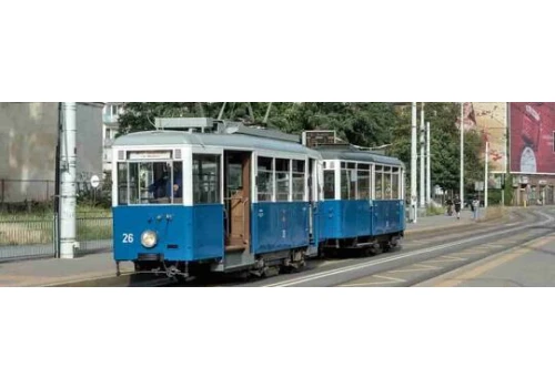 Święto miłośników historii na wrocławskich torach! Wyjątkowy krakowski skład typu N debiutuje w stolicy Dolnego Śląska
