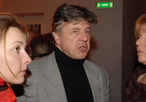 Syn gwiazdorskiej pary boi się o własne życie. Podjął radykalne kroki. To robi każdego dnia