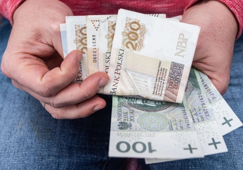 Nowy sposób na oszustwo na BLIK. Dostałeś taką wiadomość? Lepiej dwa razy się zastanów