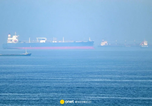 Iran zapowiada: cieśnina Ormuz pozostanie zamknięta