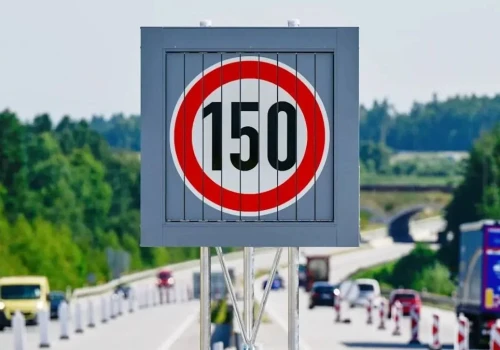 Koniec z limitem 130 km/h na autostradach. Te kraje w Europie już złagodziły ograniczenia