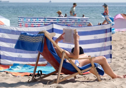 Na plaży obowiązują surowe zasady. Złamanie zakazu może kosztować nawet 1000 zł