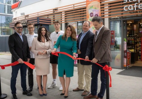 Tankowanie to za mało. W Warszawie już działa nowe Stop Cafe