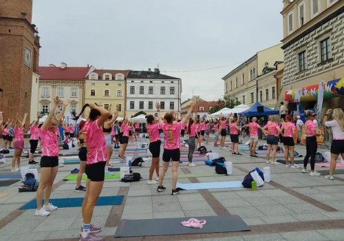 Aktywny poranek na tarnowskim Rynku