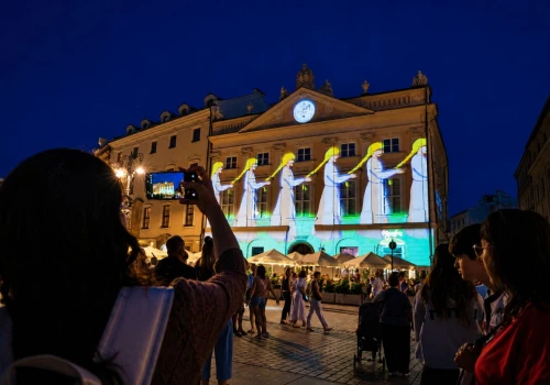 Światło i animacje na Rynku Głównym. Widowiskowy mapping w Krakowie