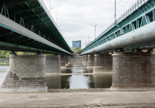 Dwóch 15-latków z Ukrainy weszło do Wisły, wyszedł tylko jeden. Akcja poszukiwawcza nie przyniosła na razie skutku