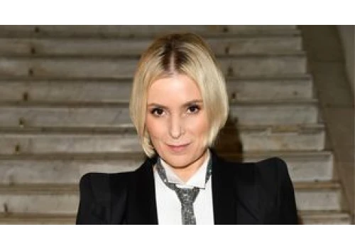 Halina Mlynkova nie jest katoliczką. 