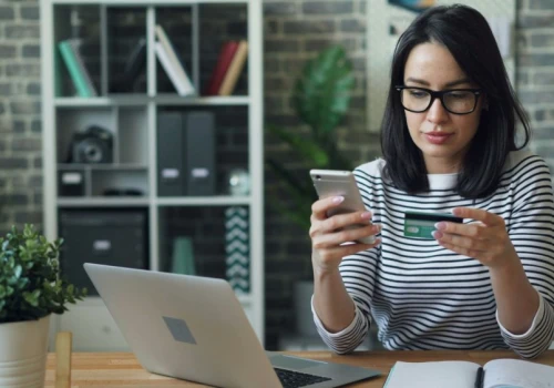 Nowe prawo w sklepach internetowych. Ten jeden przycisk wywołał strach