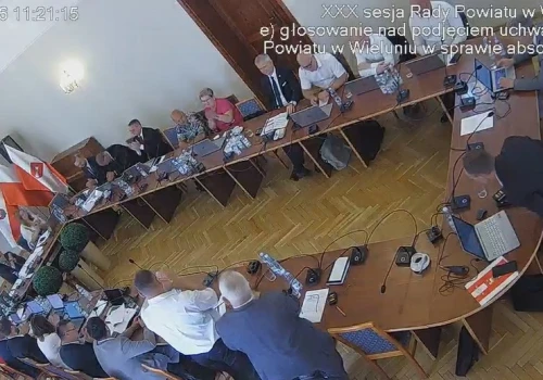 Zarząd Powiatu Wieluńskiego z wotum zaufania i absolutorium za 2025 rok