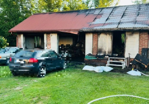 Gigantyczny arsenał śmierci w Stobiernej! Kilkadziesiąt pocisków w garażu 52-latka, zobacz nagranie z detonacji!