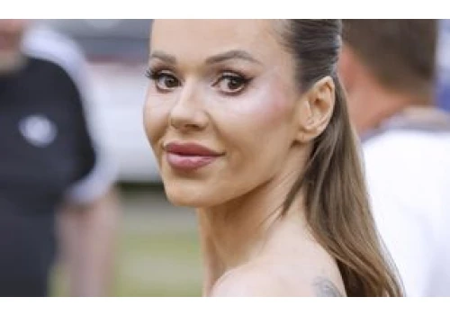 Wskoczyła w najgorętszy trend lata. Trudno oderwać wzrok